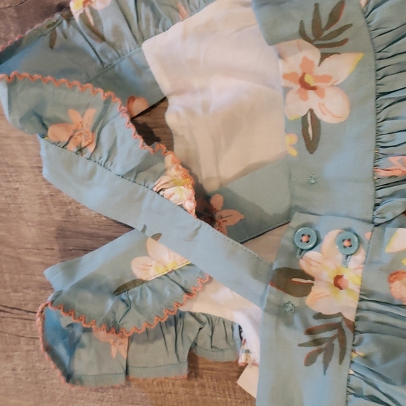 NWT adorable floral dress with bloomers - Picture 4 of 6